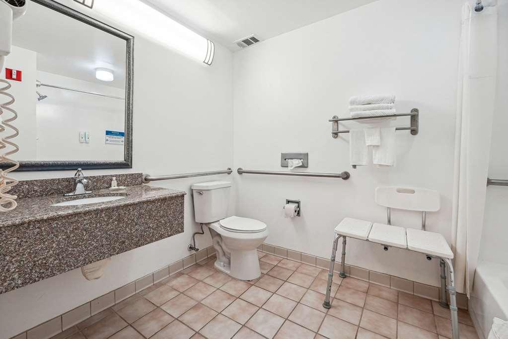 Quality Inn & Suites Dawsonville Room photo
