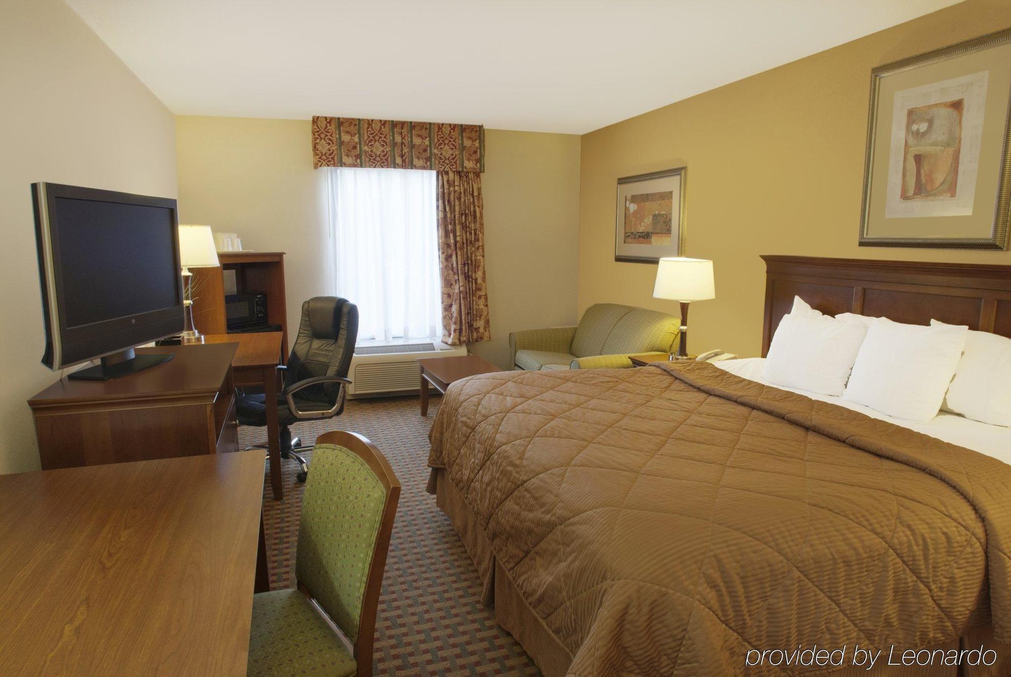 Quality Inn & Suites Dawsonville Room photo